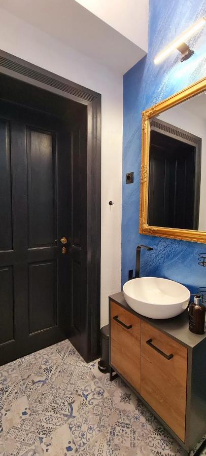 Paradiso Perduto Private Apartment By Weinkeller Sibiu Dış mekan fotoğraf